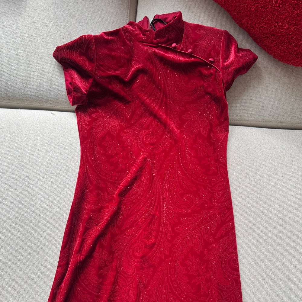 Oriental full length body dress
